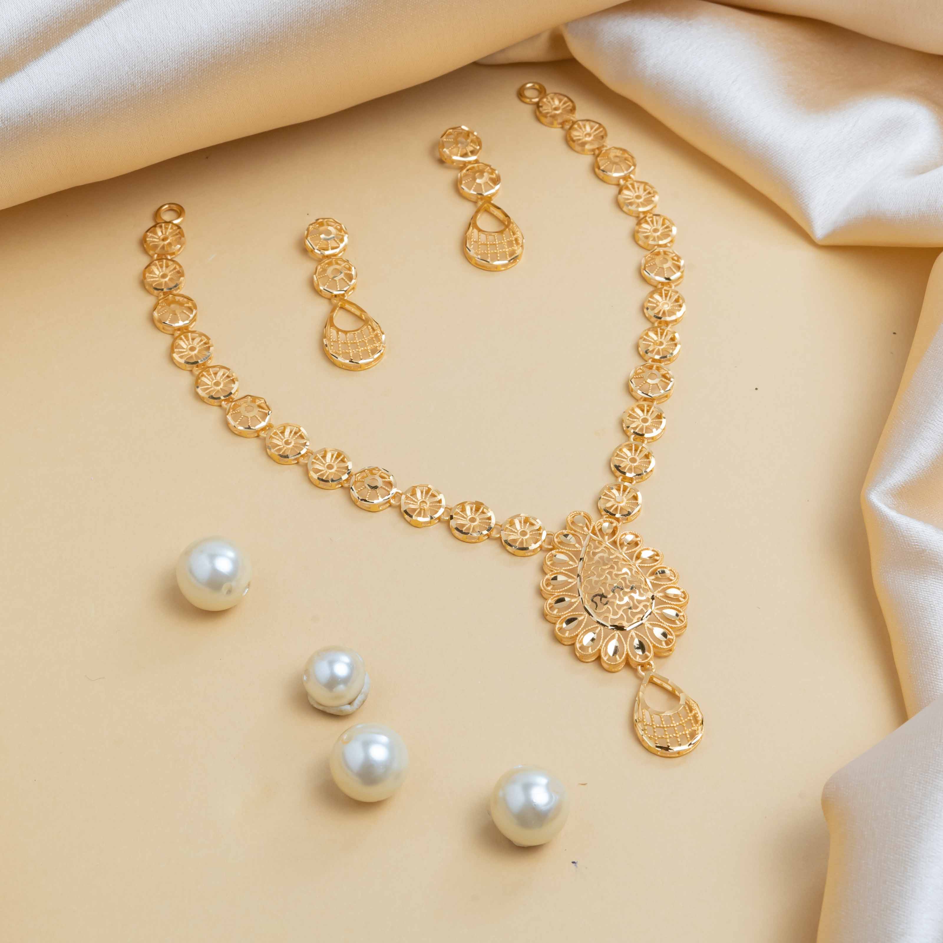 Necklace Set